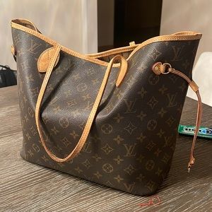 Authentic Louis Vuitton Neverfull MM Monogram tote shoulder bag preowned